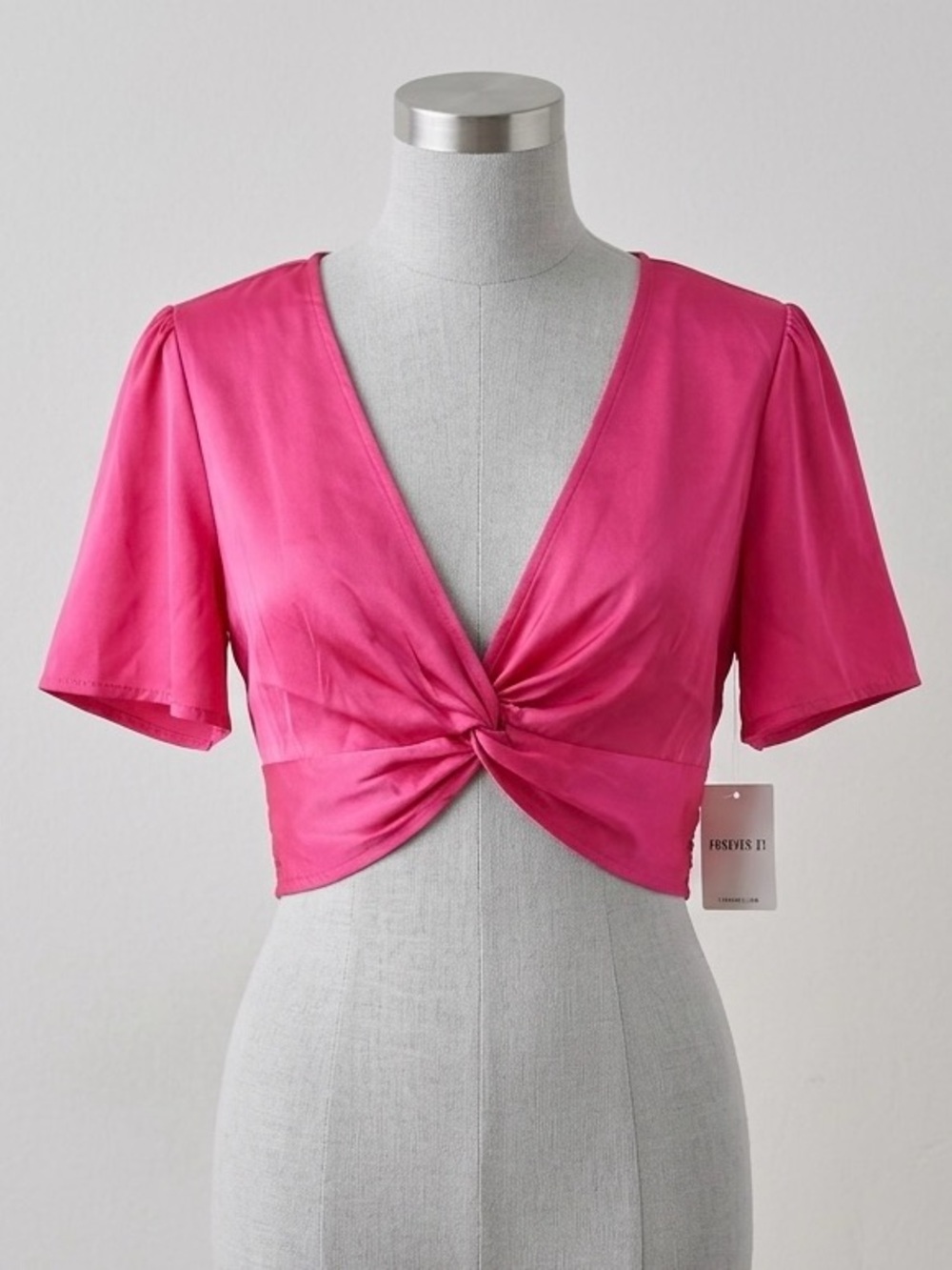 Fuchsia Twist-Front Crop Top - Unbranded